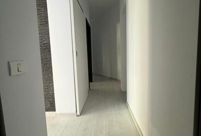 10 Minute Metrou Universitate | Apartament spațios de 101 mp | Parter Inalt - 9
