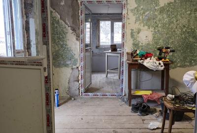 FARA COMISIOANE in Sabareni la drum asfaltat casa batrineasca pe 1000mp - 14