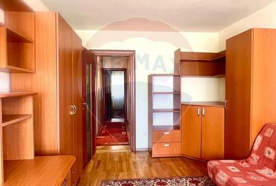 De inchiriat apartament cu 4 camere, zona Dacia - 22