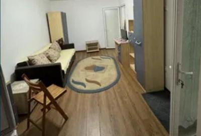 Garsoniera de inchiriat zona Malu Rosu - 2