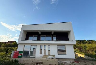 Casă cu 4 camere cu Teren 500 Mp în Corunca - 6