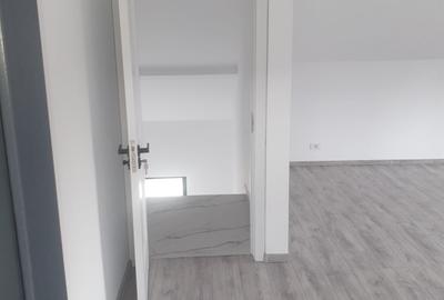 Casă individuală cu 4 camere cu Canalizare în Valu lui Traian - 9