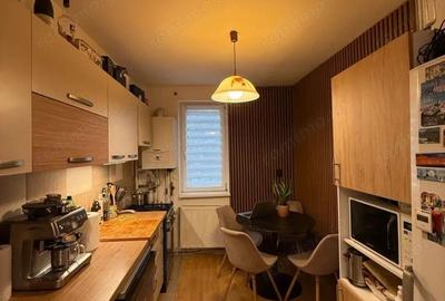 Apartament cu 3 camere decomandat, mobilat în Gheorgheni