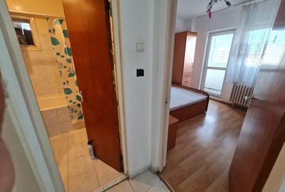 Apartament decomandat în 1 Decembrie 1918
