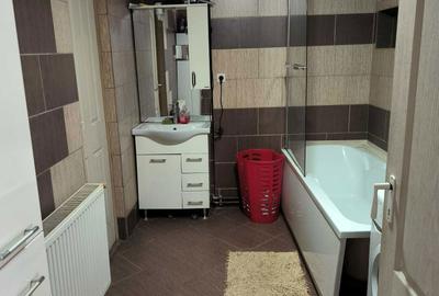 Casă cu 4 camere în Tinca - 7