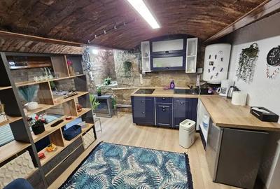 Garsonieră semidecomandată, mobilată în Central - 5