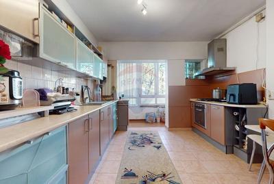 Apartament cu 4 camere -o locuinta rara in Centrul Civic al Brasovului Apartament cu 4 camere -o locuinta rara in Centrul Civic al Brasovului - 5