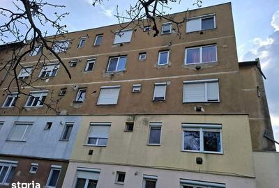 Apartament cu 2 camere decomandat în Central - 2