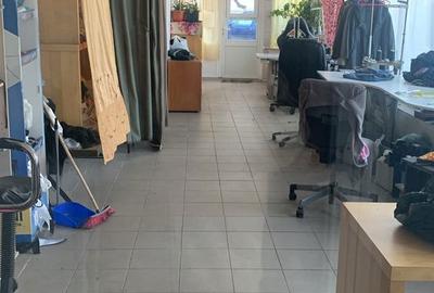 Spațiu comercial, de 65 mp, în Exterior Vest - 1