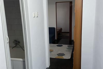 Apartament cu 3 camere semidecomandat în Turda - 3