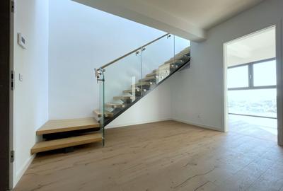 Penthouse cu 4 camere decomandat în Central - 9