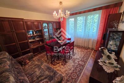 Apartament cu 3 camere decomandat în Sud - 2