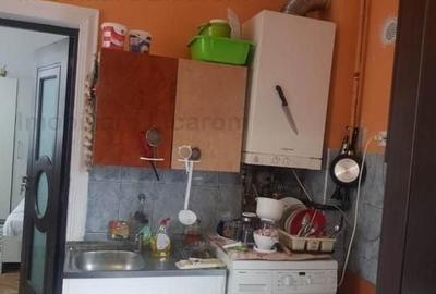 Corp de casa Blumana, zona str Lunga,curte,pod,beci. - 4