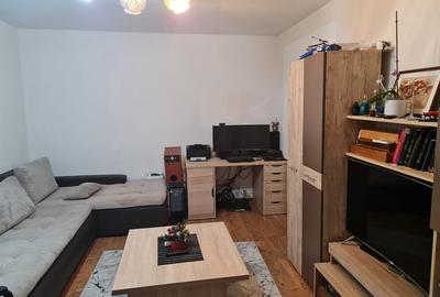 Apartament cu 3 camere decomandat în Central - 4