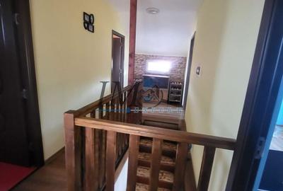 Casă individuală cu 4 camere cu Canalizare în Vințu de Jos - 3