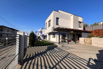 Casă individuală cu 4 camere cu Canalizare în Hlincea - 1