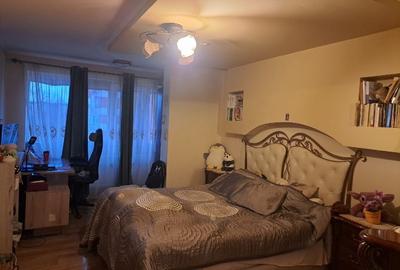 Apartament cu 3 camere semidecomandat în Craiovița Nouă - 5