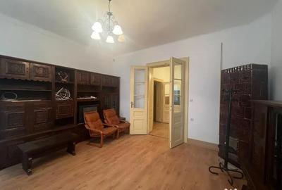 Spațiu comercial, de 50 mp, în Central - 2