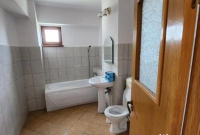 Apartament cu 3 camere decomandat în Cantacuzino - 5