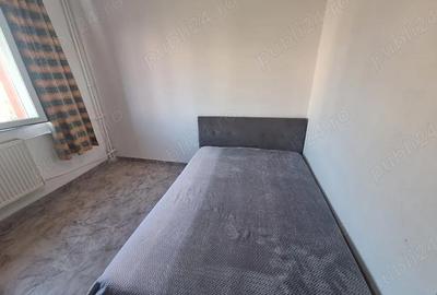 Garsonieră decomandată în UMT - 5