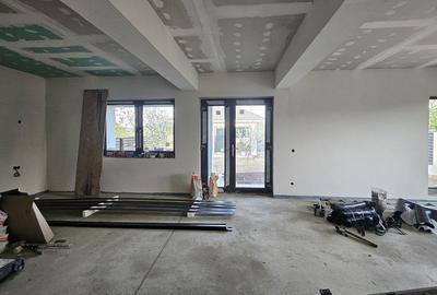 Casă cu 4 camere cu Teren 750 Mp în Central - 6