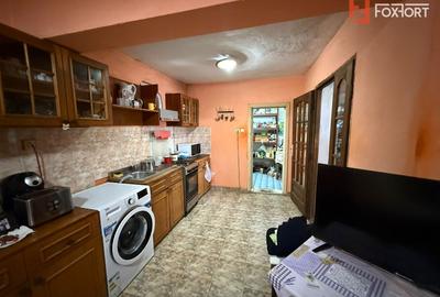 Casă individuală cu 6 camere cu Canalizare în Dorobanților - 7