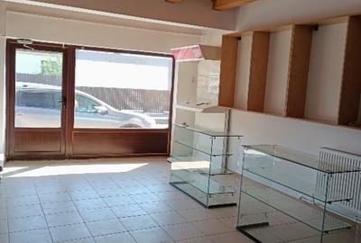 Spațiu comercial, de 150 mp, în Central - 1