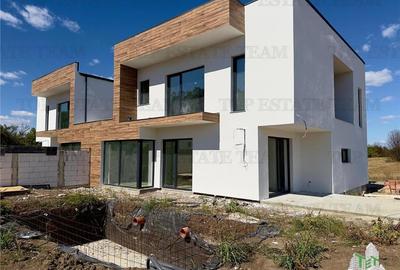 Vile premium cu garaj si piscina in Tunari - 4