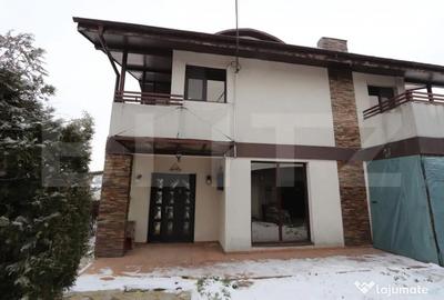 Casă cu 4 camere cu Teren 986 Mp în Central - 7