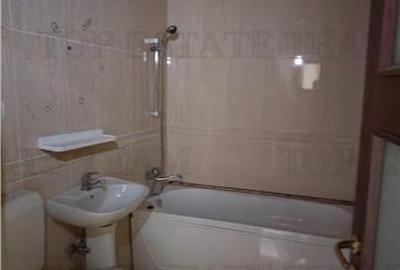 Studio de vanzare foarte spatios, 63,4 mp, cu toate utilitatile in Prelungirea G - 7