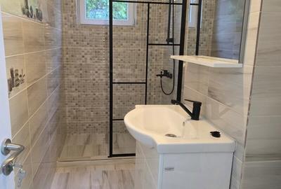 Titan, bloc mixt, 3 minute metrou si parc IOR - 1