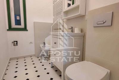 Apartament cu 3 camere decomandat, mobilat în Central