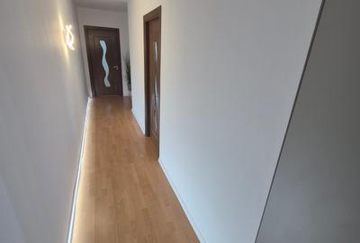 Apartament cu 2 camere decomandat, mobilat în Freidorf - 9