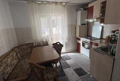 Apartament cu 2 camere decomandat în Central - 2