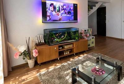 Apartament cu 5 camere decomandat în Central - 1