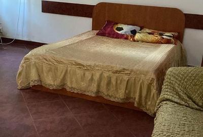 Garsonieră decomandată în Central - 2