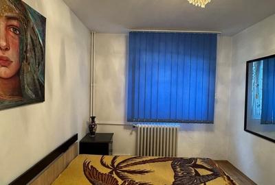 Apartament cu 2 camere semidecomandat, mobilat în Berceni