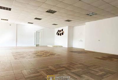 Hala de vanzare Arad, Strada Padurii - 7