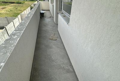 Apartament cu 3 camere semidecomandat în Central - 1