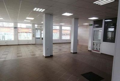 Spațiu comercial, de 300 mp, în Gara de Sud - 2