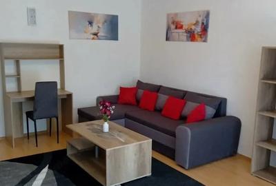 Apartament cu 2 camere decomandat în Astra