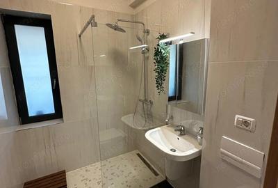 Apartament cu 3 camere decomandat în Lipovei - 11