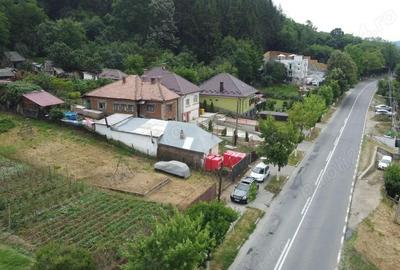 Casă cu 3 camere în Central - 8
