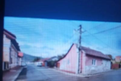 Vind Casa ,Garaj ,curte si teren privat, aproape de centru Petro?ani - 10