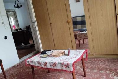Casă cu 4 camere în Central - 6
