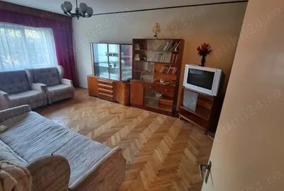 Apartament Curtea de Arges- 3 Camere Decomandat