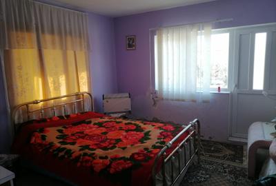 Casă cu 11 camere cu Canalizare în Central - 11