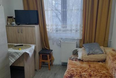 Garsonieră decomandată în Micro 14 - 5