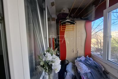 Apartament cu 3 camere semidecomandat, mobilat în Păcii - 10