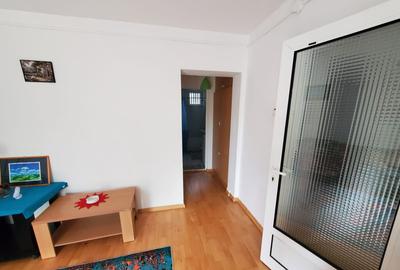 Inchiriez apartament 2 camere zona Centrala - ID : RH-43788-property Inchiriez apartament 2 camere zona Centrala - ID : RH-43788-property - 2